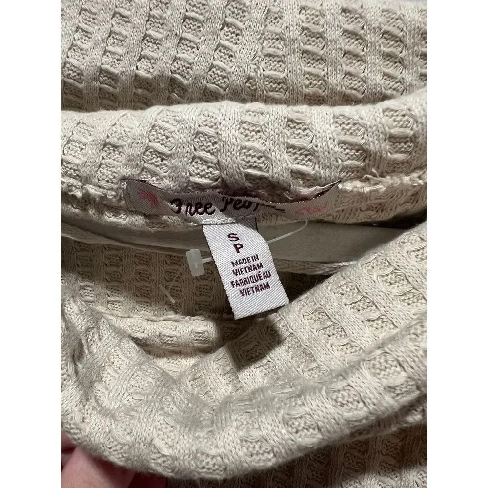 Free People Womens S Long Stone Cold Split Back Long Sleeve MSRP $88‎ 100%Cotton